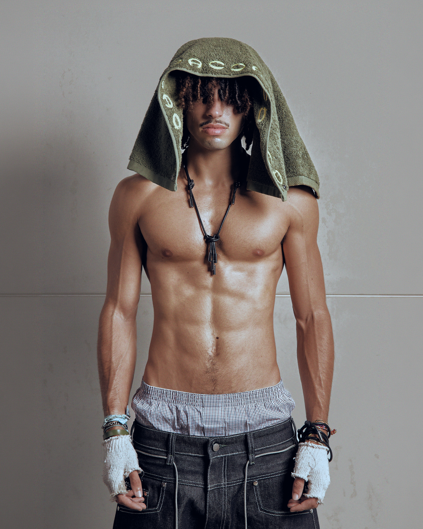 PISTOL EMERALD TOWEL HEADWEAR