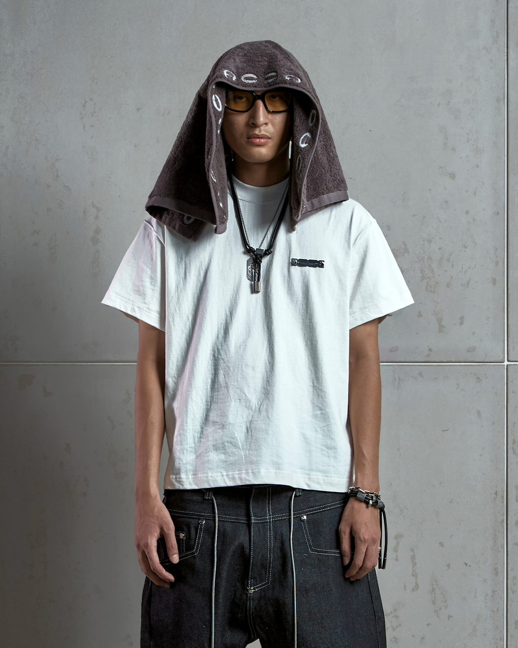 ACP "A CHAOTIC PRESENCE" WHITE BOXY T-SHIRT