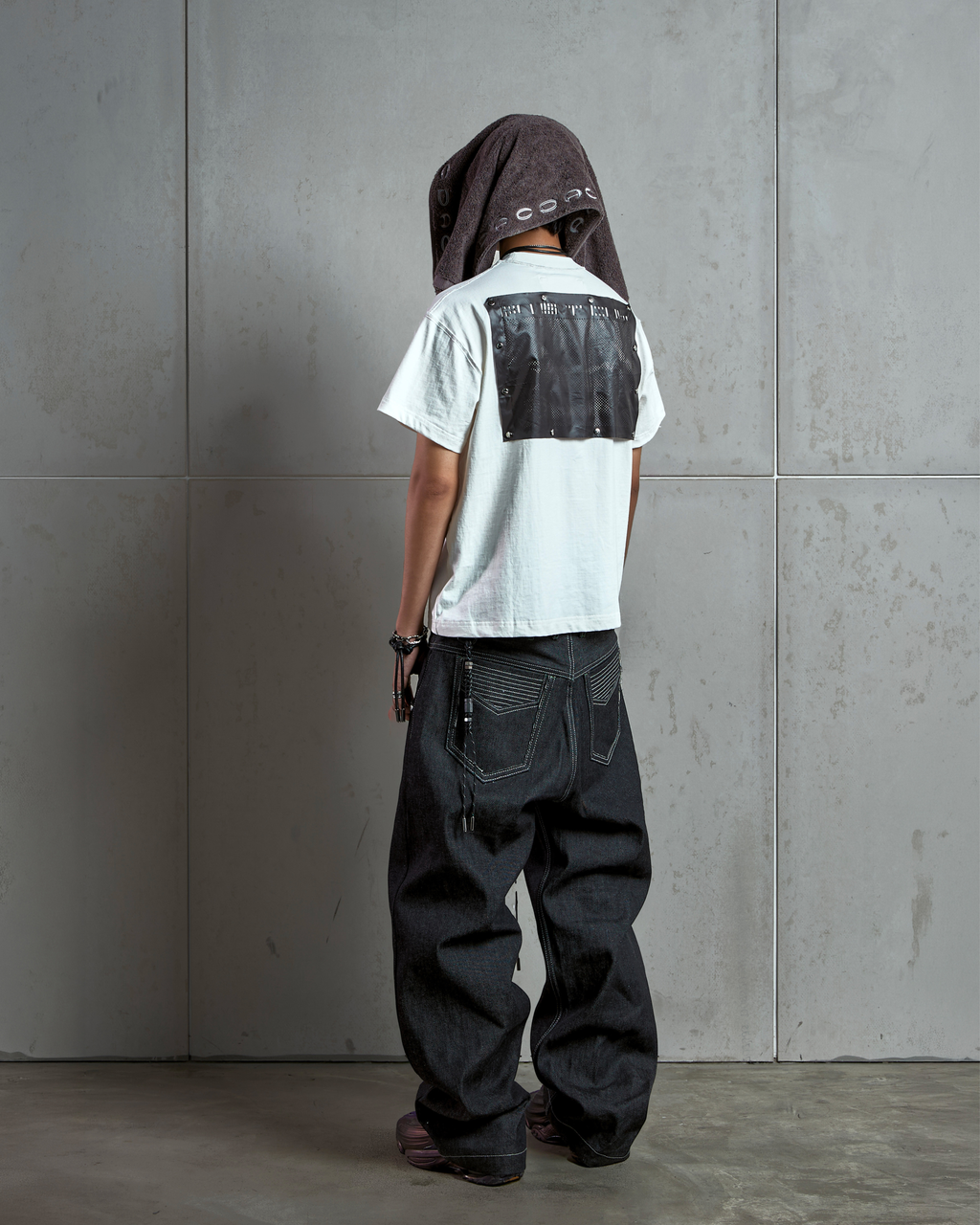 ACP "A CHAOTIC PRESENCE" WHITE BOXY T-SHIRT