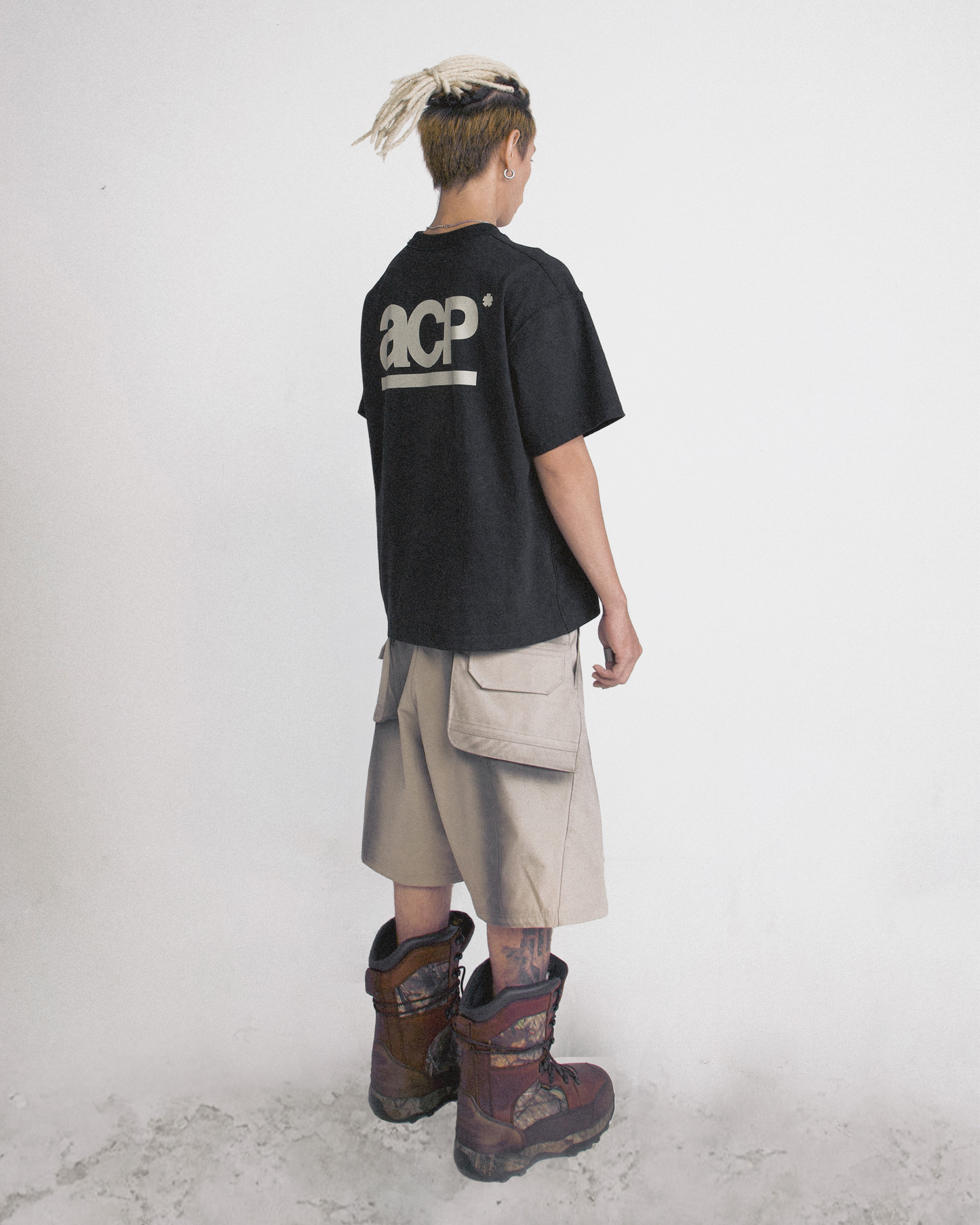 ACP BASIC LOGO BLACK BOXY T-SHIRT