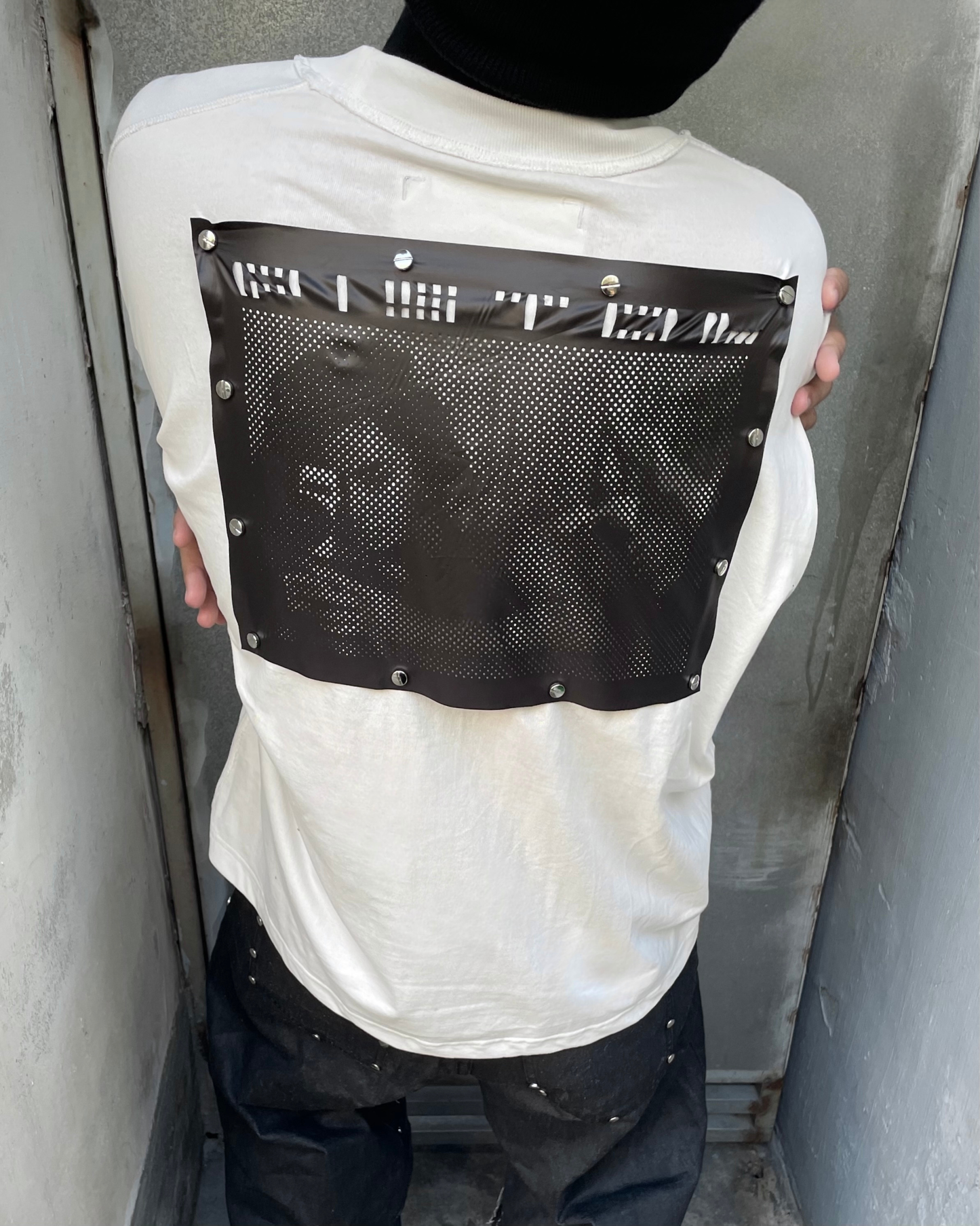 ACP "A CHAOTIC PRESENCE" WHITE BOXY T-SHIRT